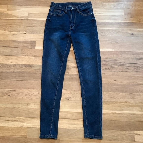 SHEIN High-Waisted Skinny Dark Wash Denim Jeans Women’s XS/2 - Picture 1 of 15